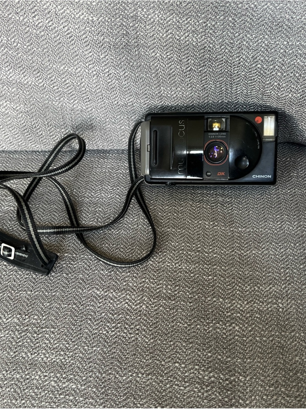 EXC+5 CHINON Auto 3001 Multi Focus AF DX 35mm Compact Film Camera From JAPAN
